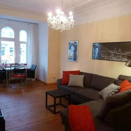 Lichtdurchflutetes Apartment Prenzlauerberg Berlijn Buitenkant foto