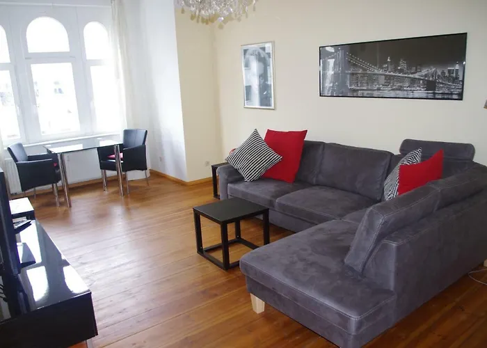 Lichtdurchflutetes Apartment Prenzlauerberg